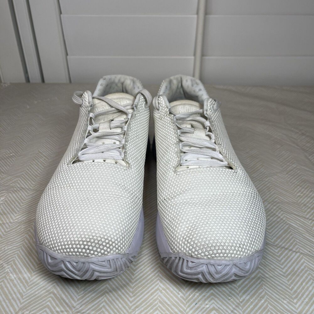 Nobull Superfabric All White Sneaker Lace up Low Top Women's‎ 9.5 US/Men's 8 US - Picture 3 of 9